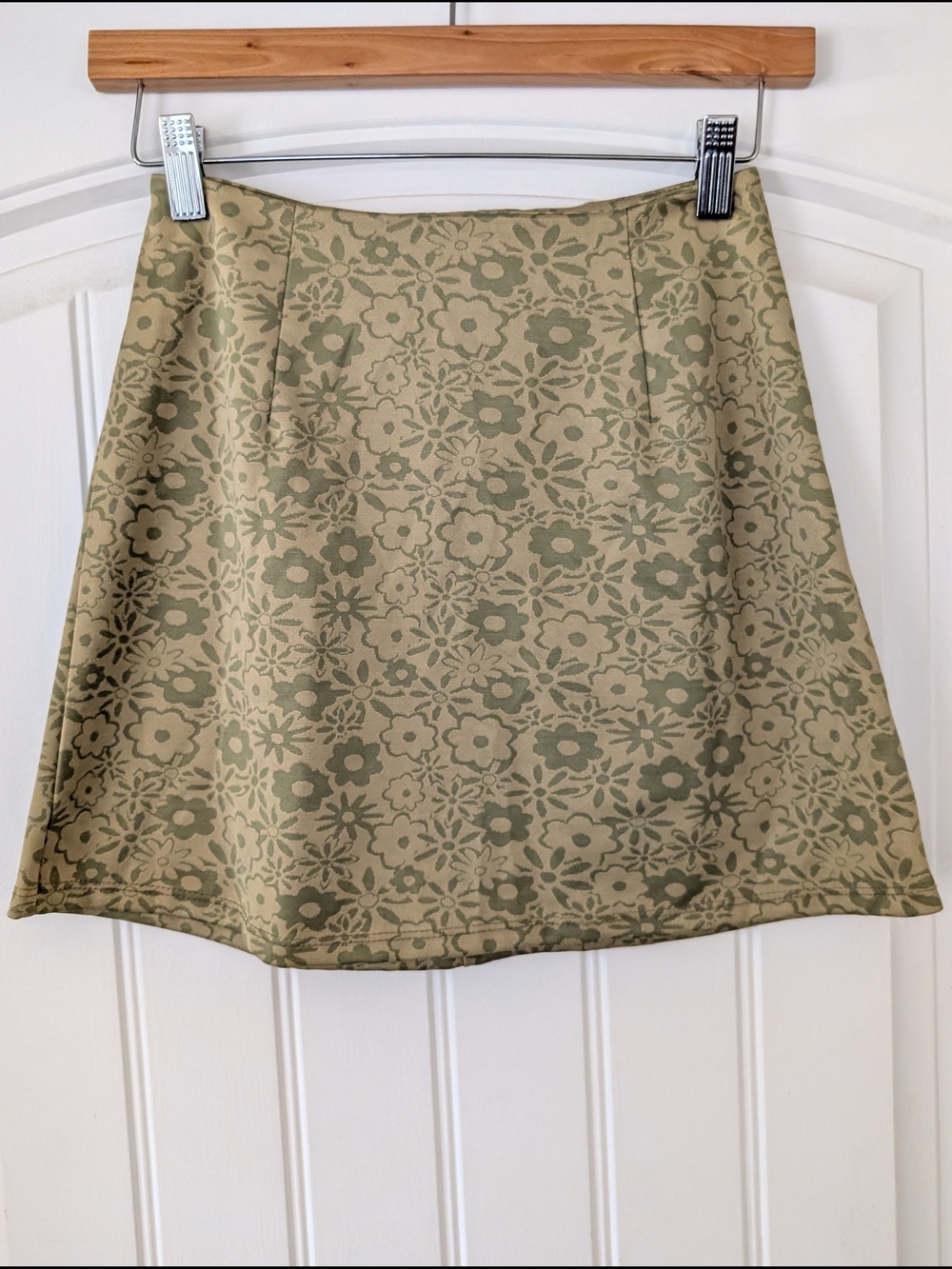 Altar'd State Green Retro Floral Patterned Mini Skirt